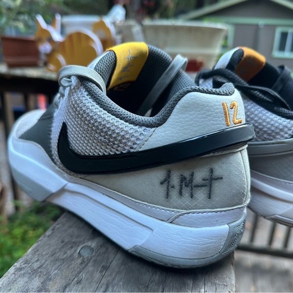 NIKE Ja Morant White and Gray Sneakers with Orange Accent Men’s Size 7.5 - Picture 5 of 13